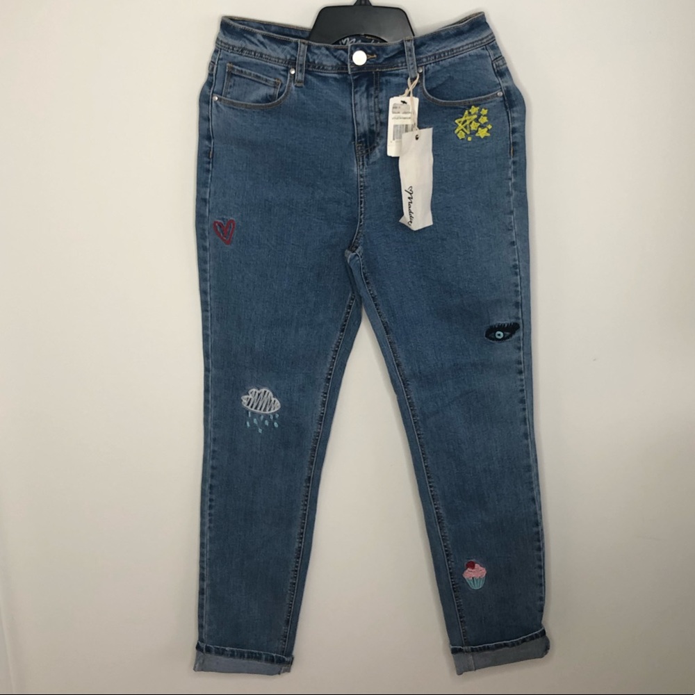 Juniors Maddie patch Jean